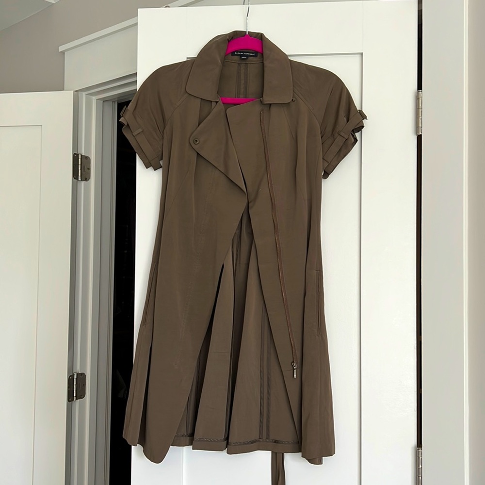 Banana Republic zip up dress size 00P.   Great condition.